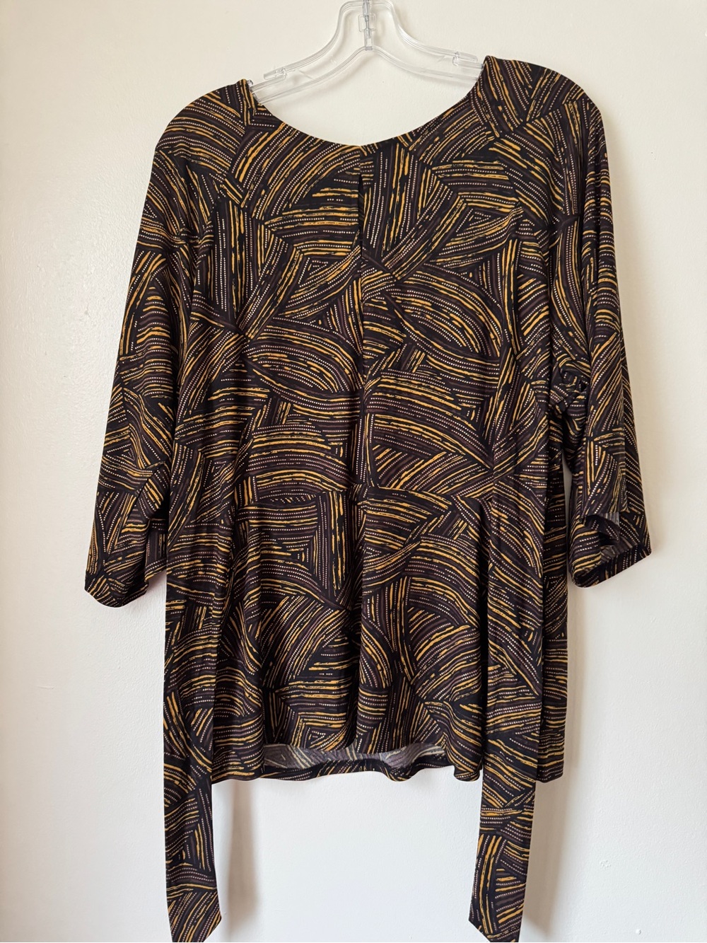 Kasper Women’s XL Abstract Print Tunic Top Asymmetrical Hem 3/4 Sleeve